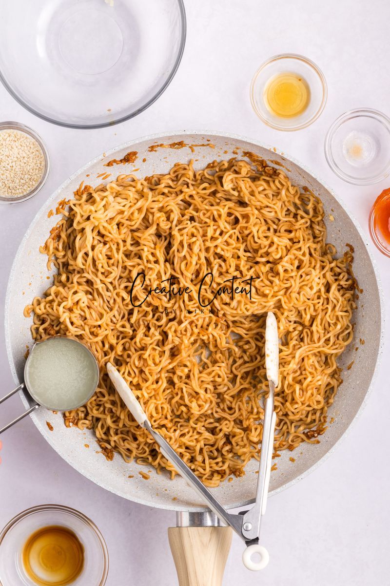 Sesame Garlic Ramen Noodles (36 hero shots) - Exclusive