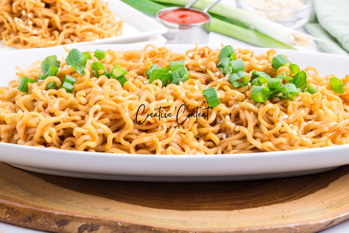Sesame Garlic Ramen Noodles (36 hero shots) - Exclusive