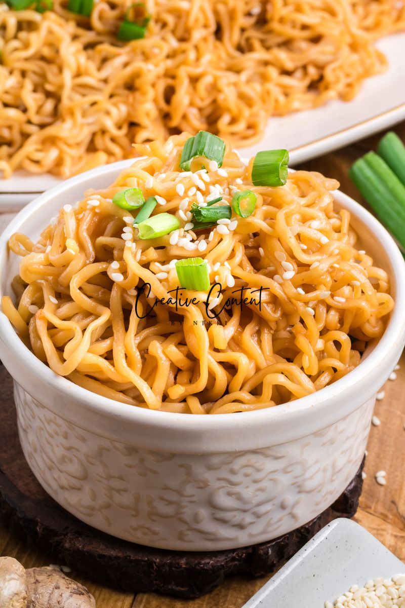 Sesame Garlic Ramen Noodles (36 hero shots) - Exclusive