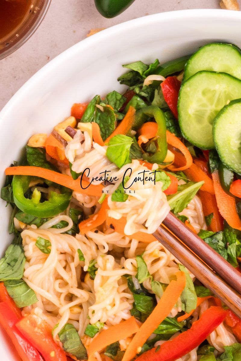 Spicy Spring Roll Bowl - Exclusive