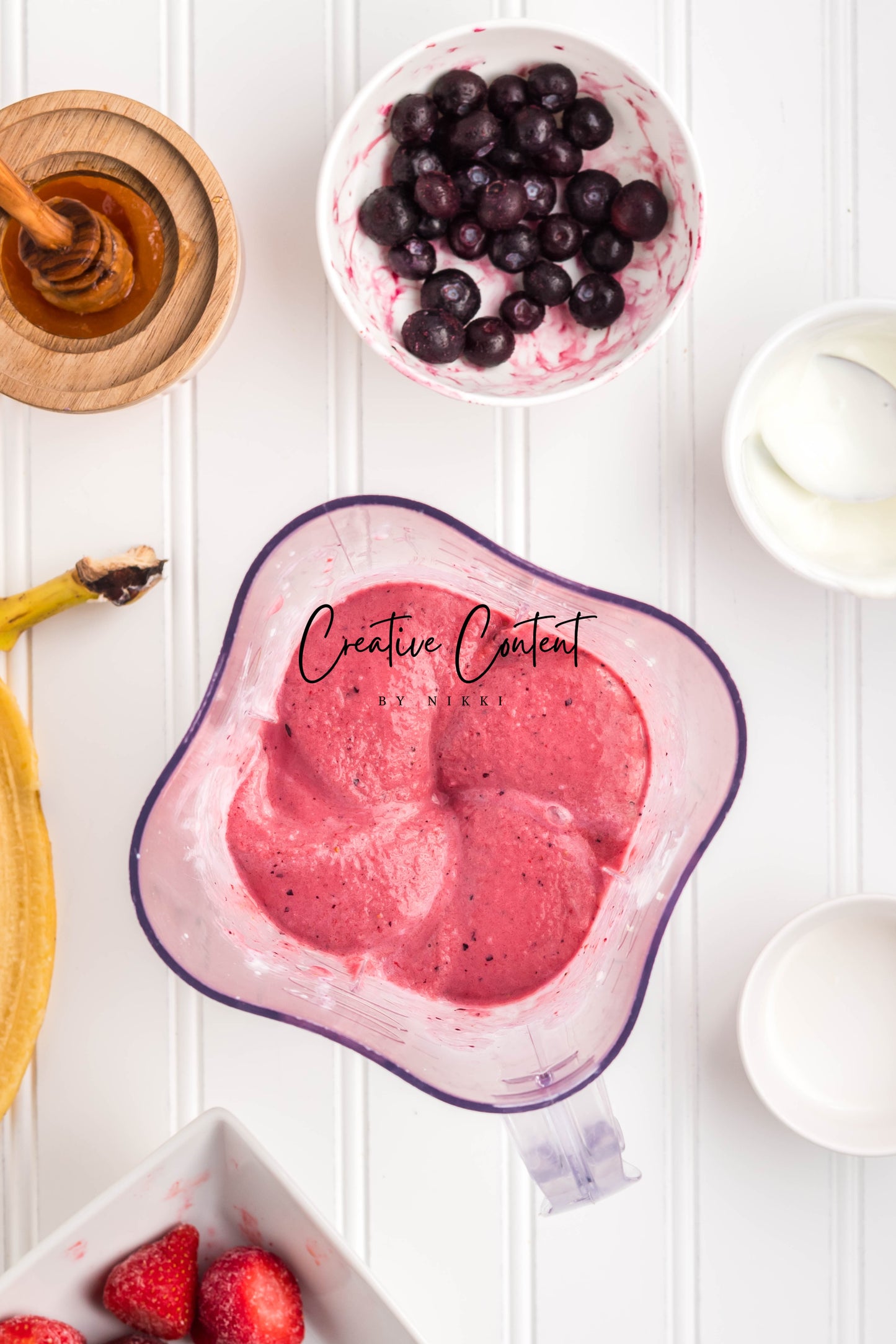 Strawberry Blueberry Smoothie - Exclusive