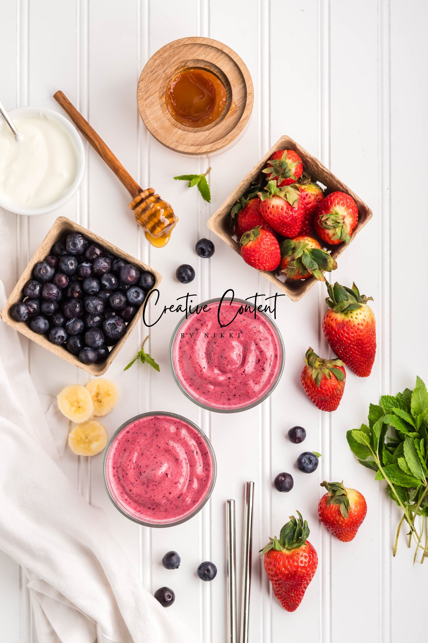 Strawberry Blueberry Smoothie - Exclusive