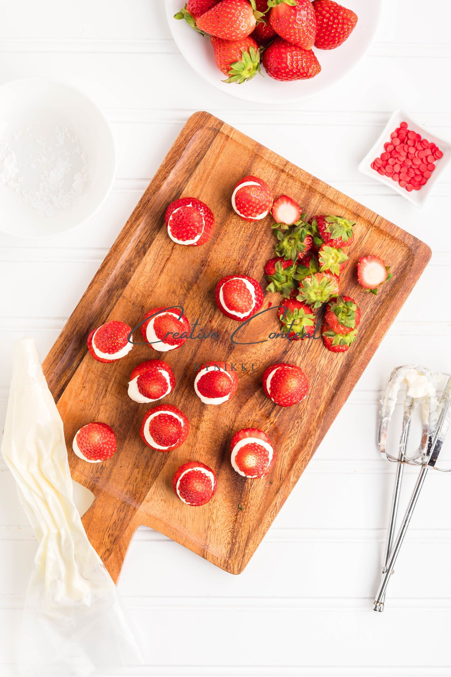 Strawberry Santas - Exclusive