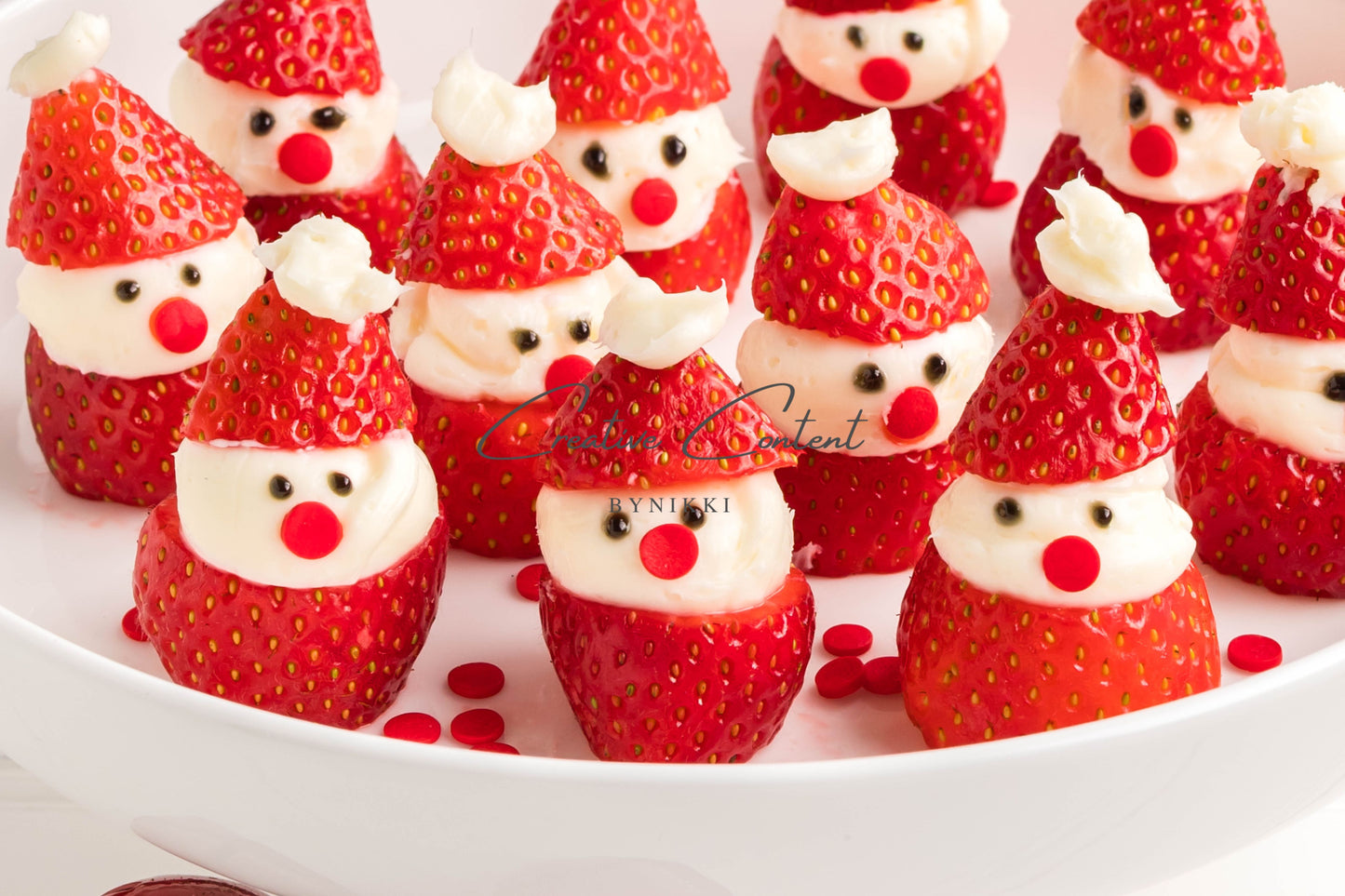 Strawberry Santas - Exclusive