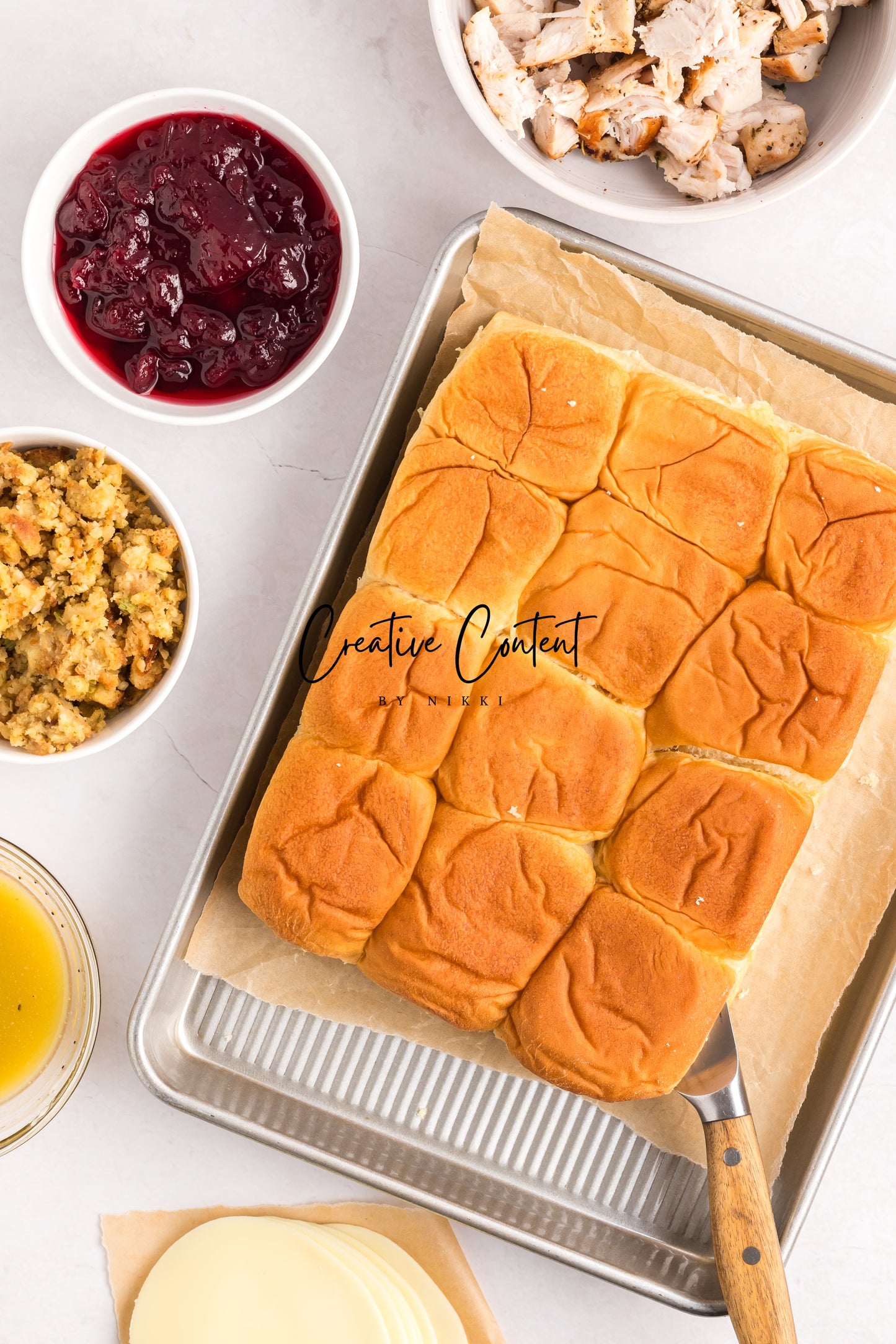 Turkey Sliders With Cranberry Sauce - Exclusive