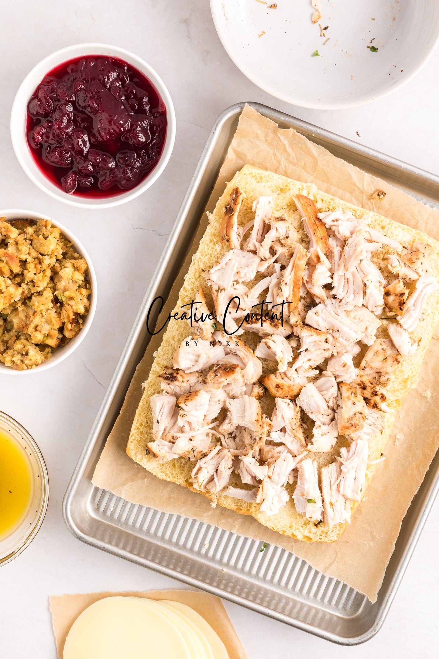 Turkey Sliders With Cranberry Sauce - Exclusive
