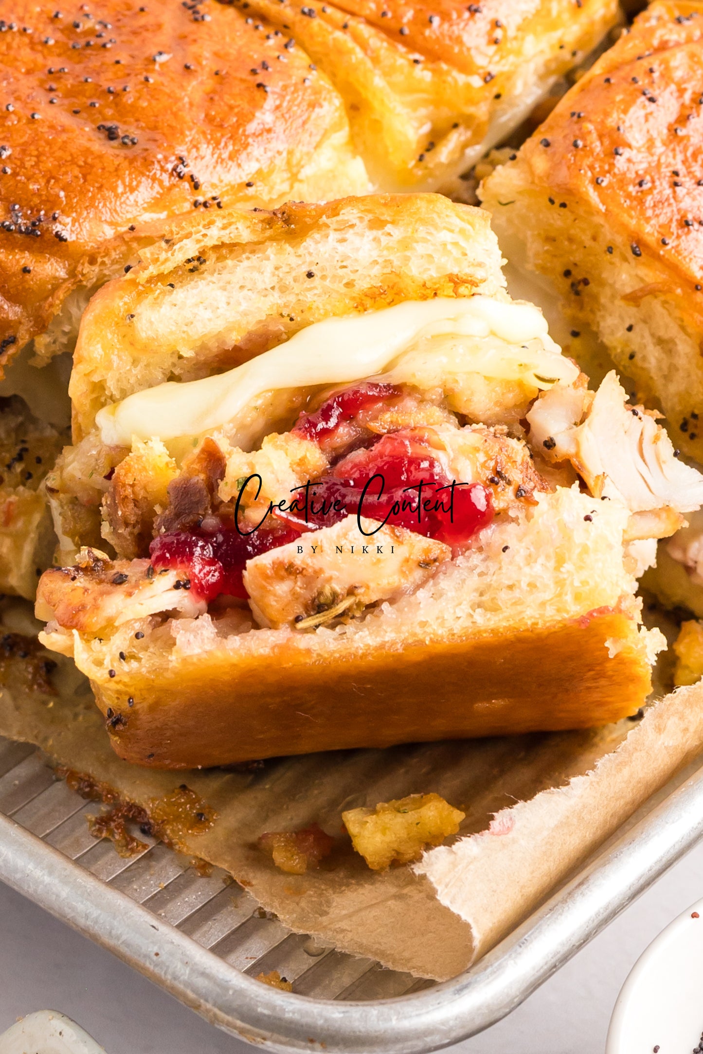 Turkey Sliders With Cranberry Sauce - Exclusive