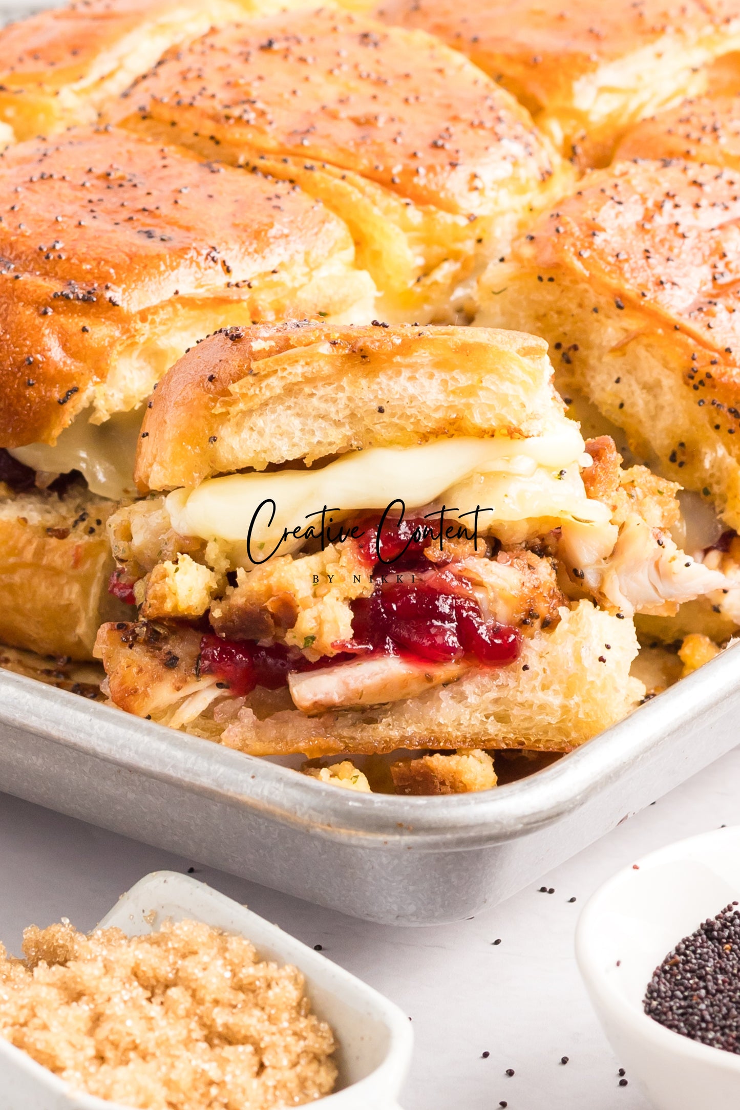 Turkey Sliders With Cranberry Sauce - Exclusive