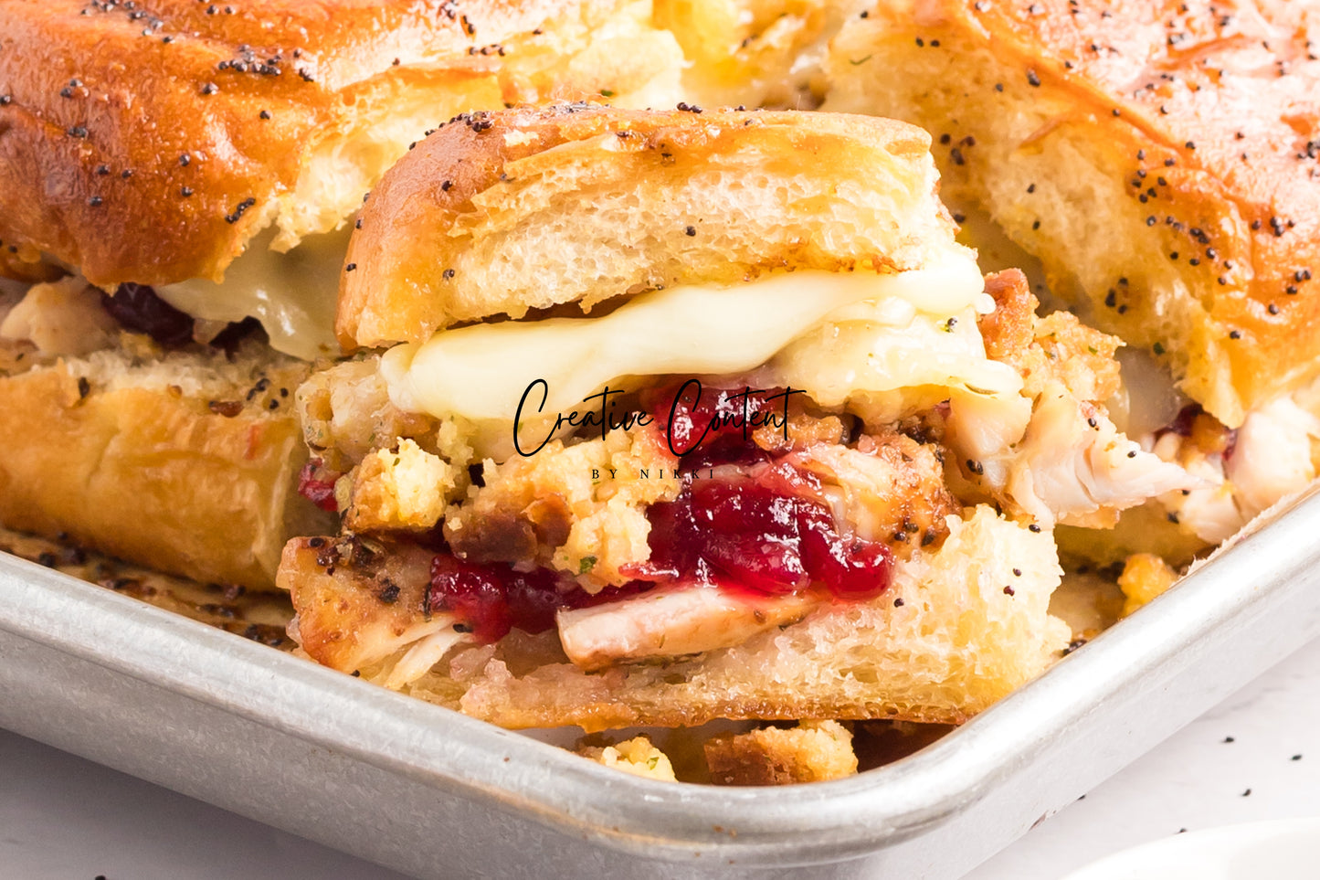 Turkey Sliders With Cranberry Sauce - Exclusive