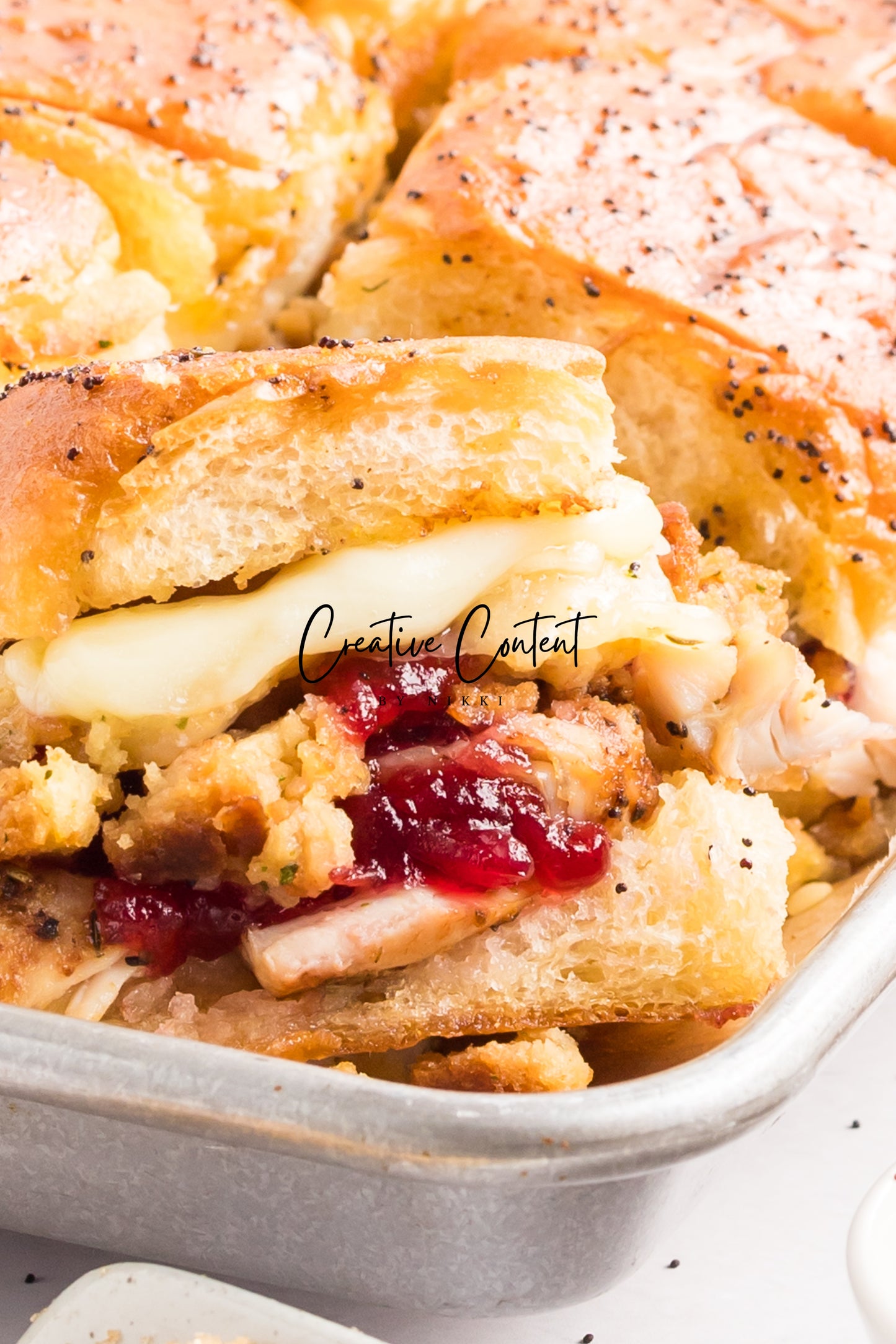 Turkey Sliders With Cranberry Sauce - Exclusive