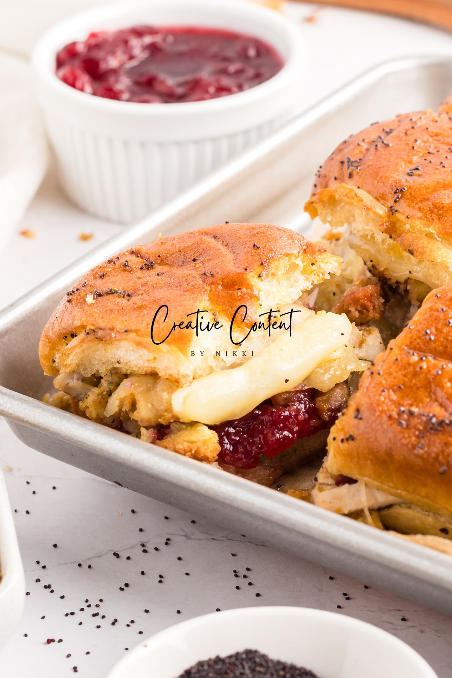 Turkey Sliders With Cranberry Sauce - Exclusive