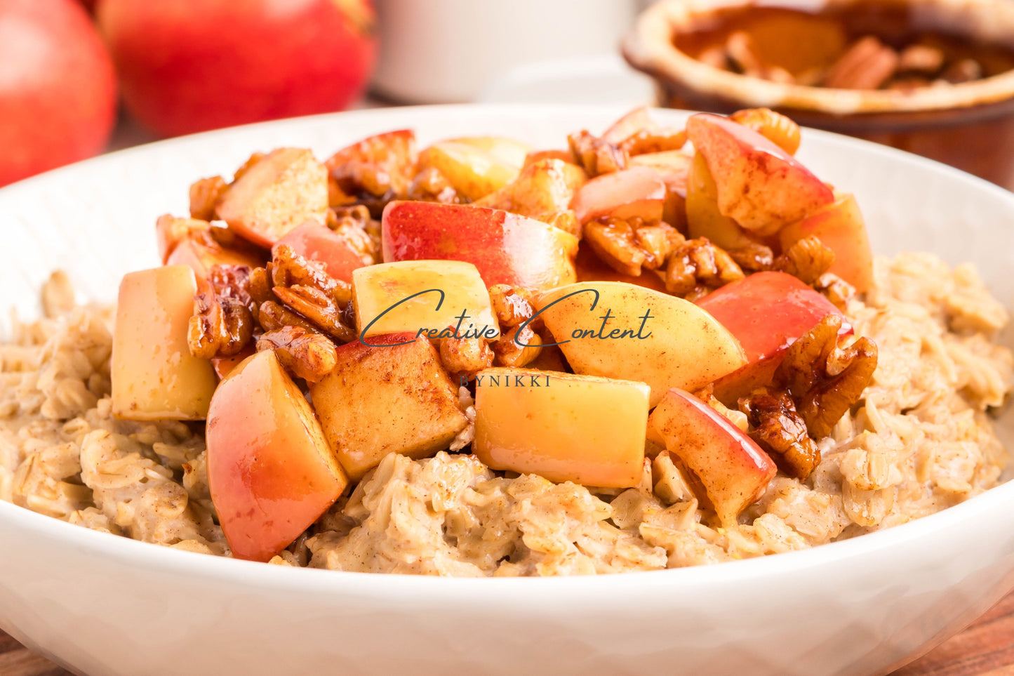 Apple Cinnamon Oatmeal - Exclusive
