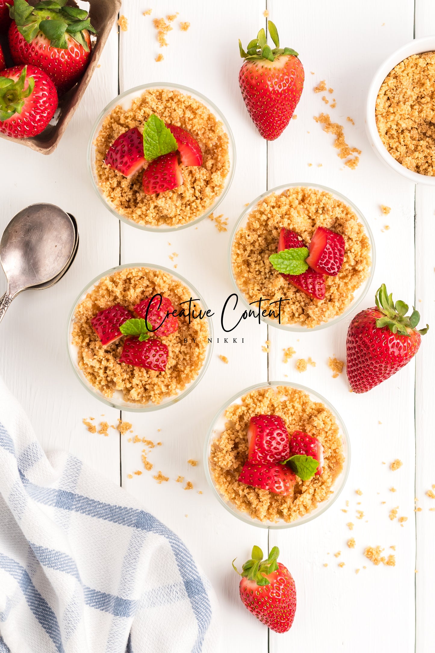 No Bake Strawberry Cheesecake Parfaits - Set 2 of 2