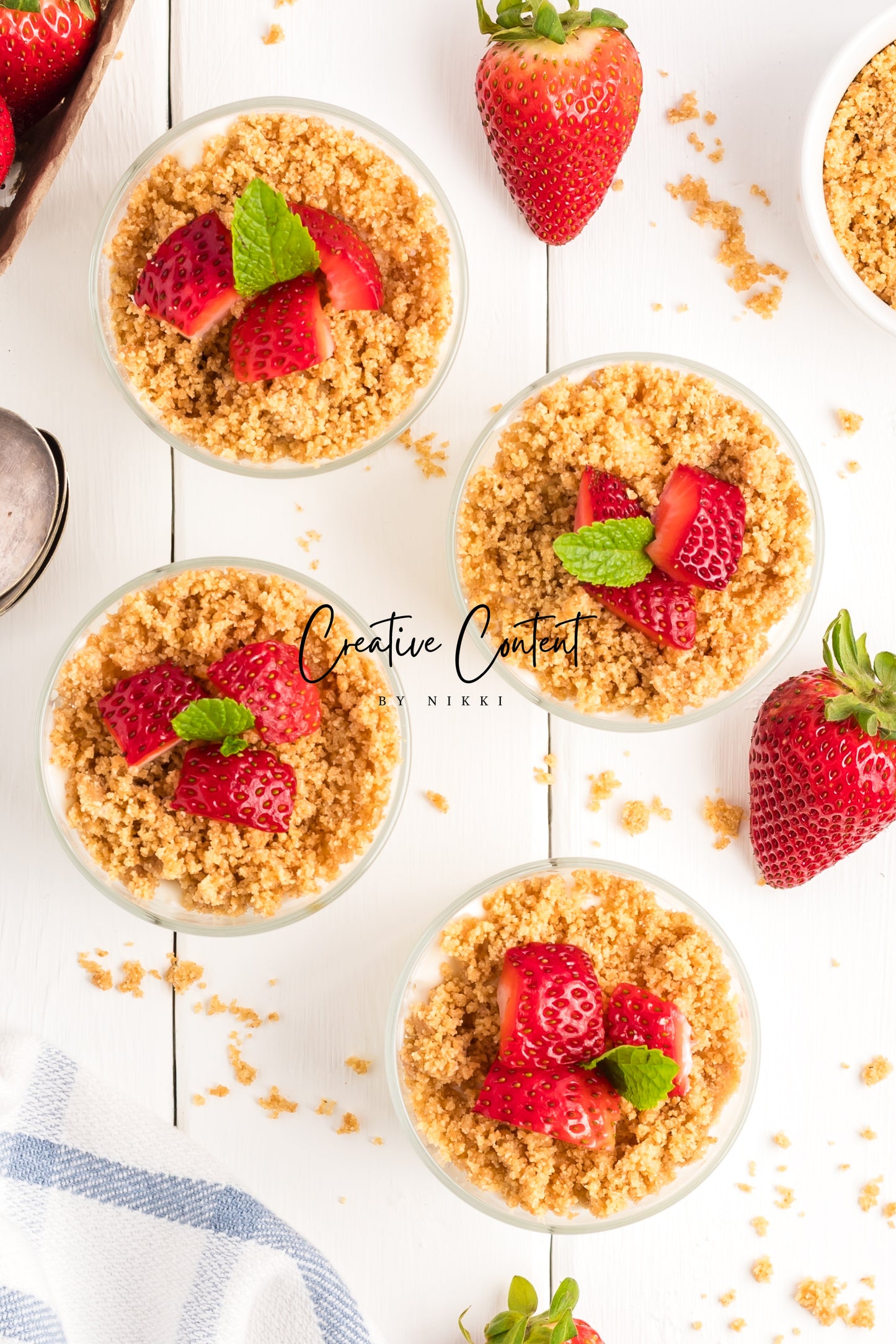 No Bake Strawberry Cheesecake Parfaits - Set 2 of 2