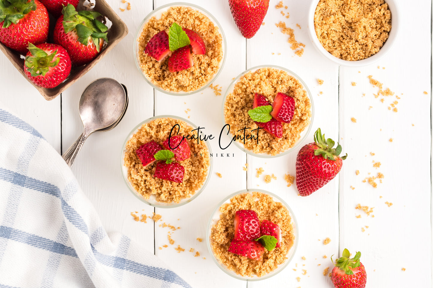 No Bake Strawberry Cheesecake Parfaits - Set 2 of 2