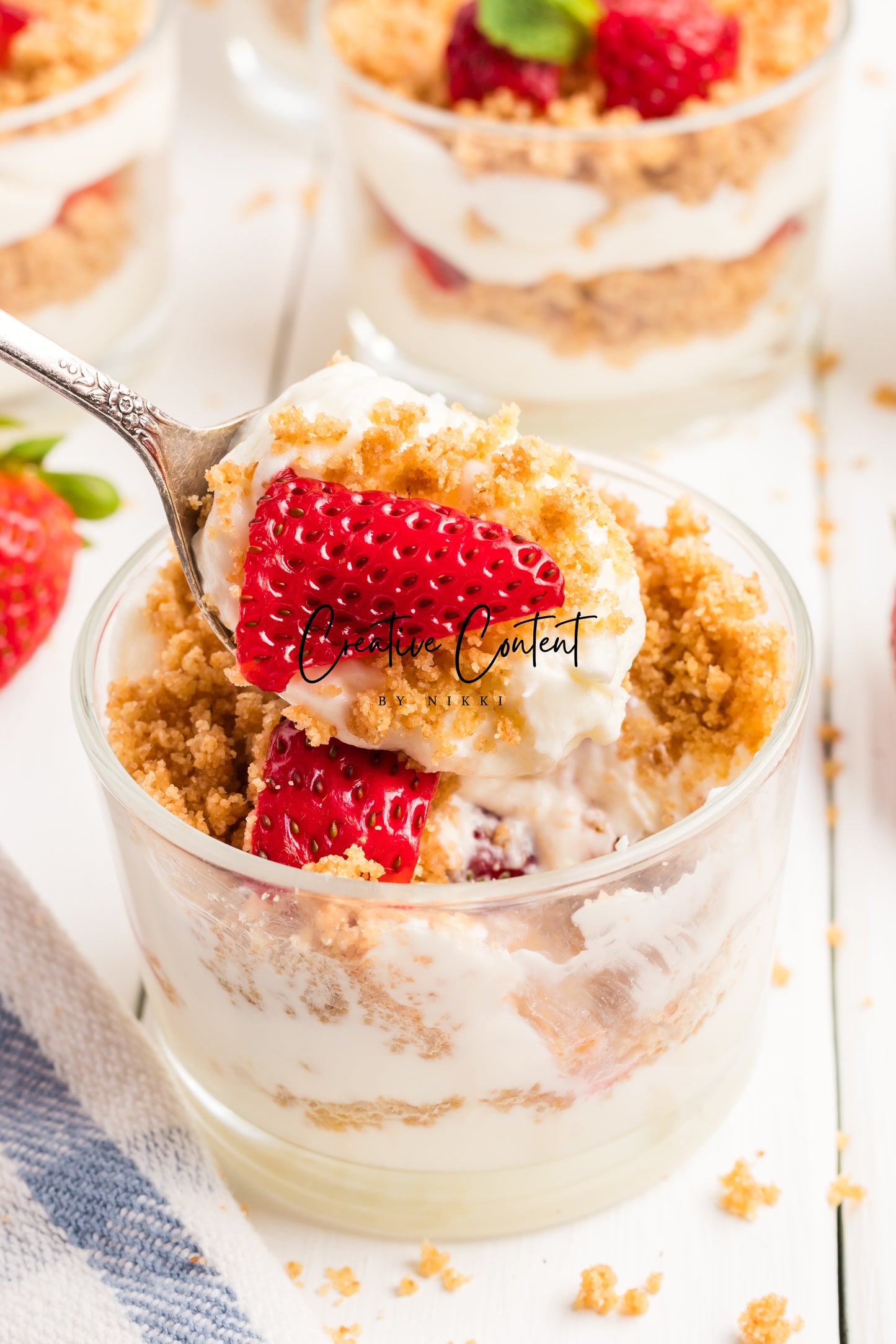 No Bake Strawberry Cheesecake Parfaits - Set 2 of 2