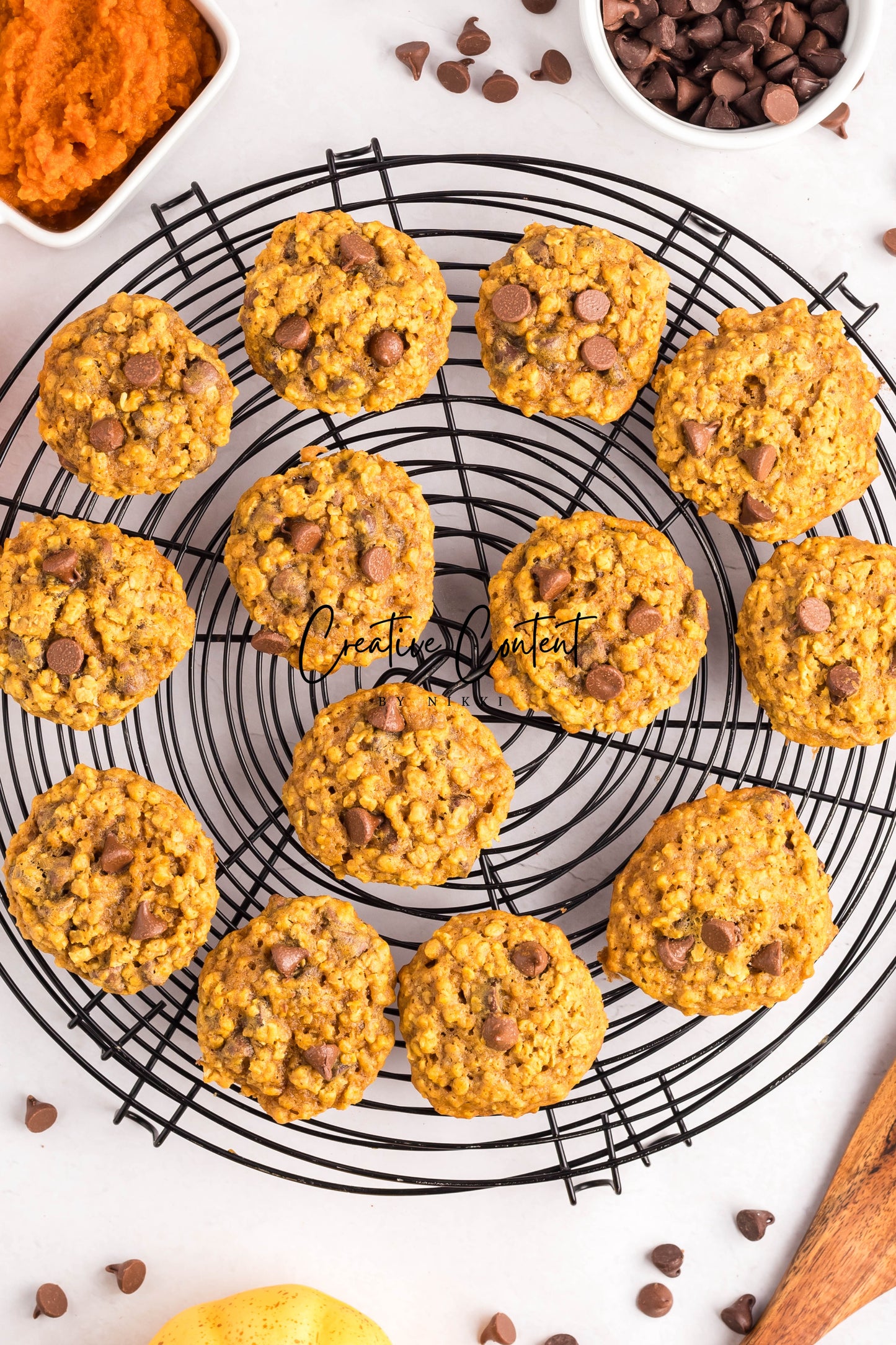 Pumpkin Oatmeal Chocolate Chip Cookies - Exclusive