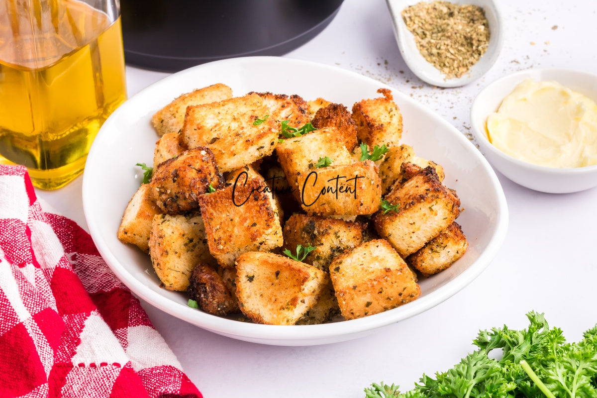 Air Fryer Croutons - (30 hero shots)