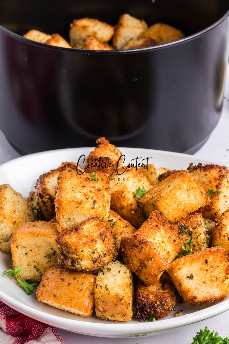 Air Fryer Croutons - (30 hero shots)