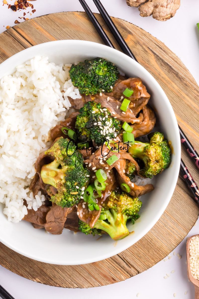 Beef and Broccoli - Set 1 of 2