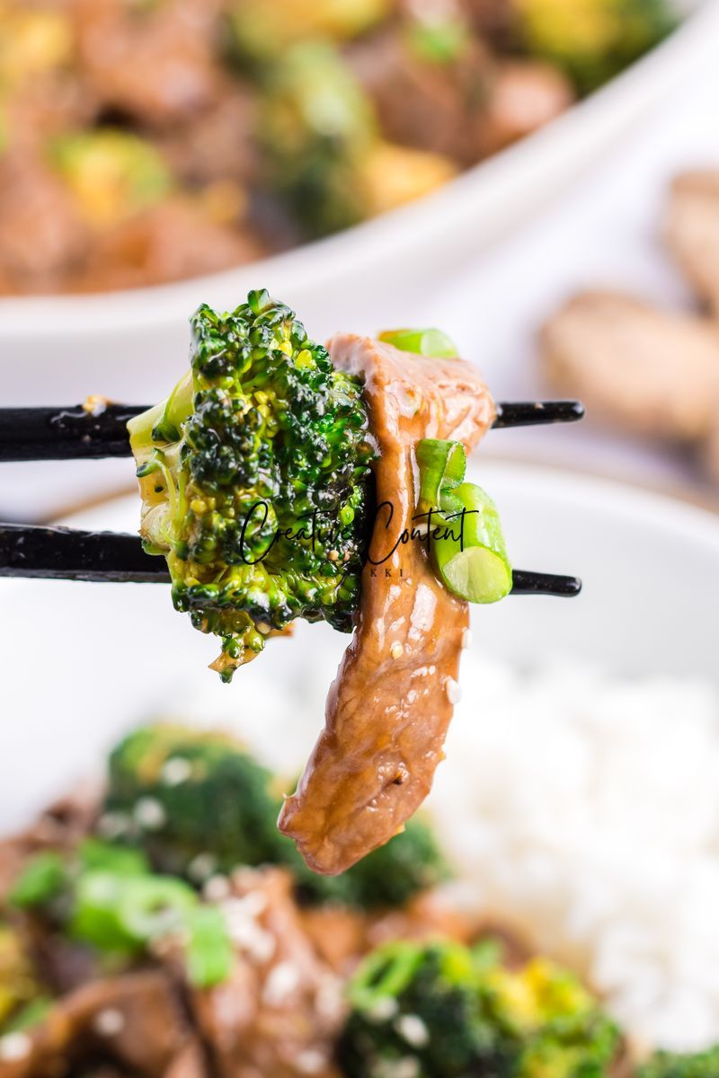 Beef and Broccoli - Set 1 of 2