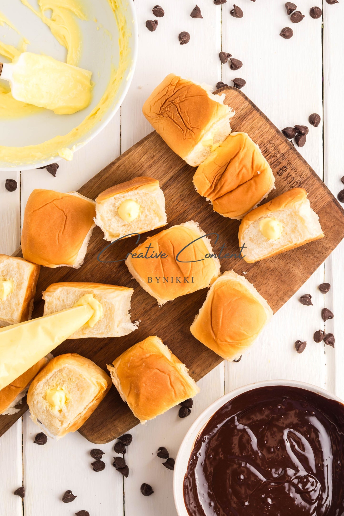 Boston Cream Pie Hawaiian Rolls -  Exclusive