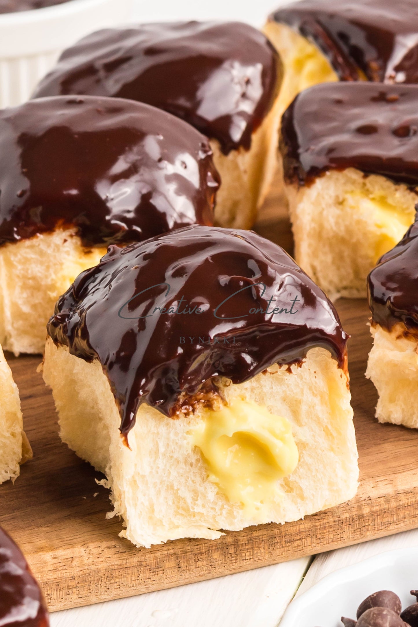 Boston Cream Pie Hawaiian Rolls -  Exclusive