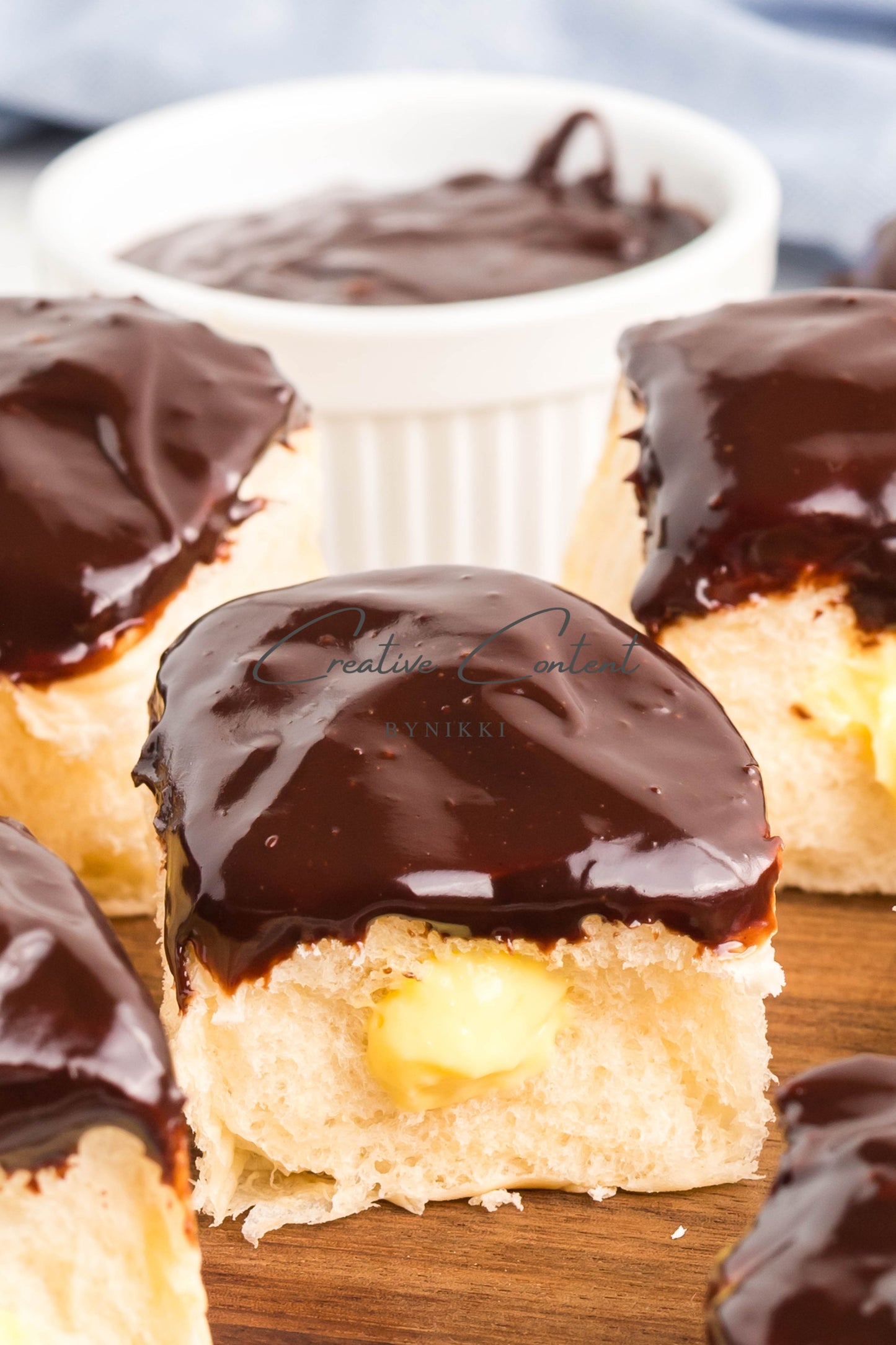 Boston Cream Pie Hawaiian Rolls -  Exclusive