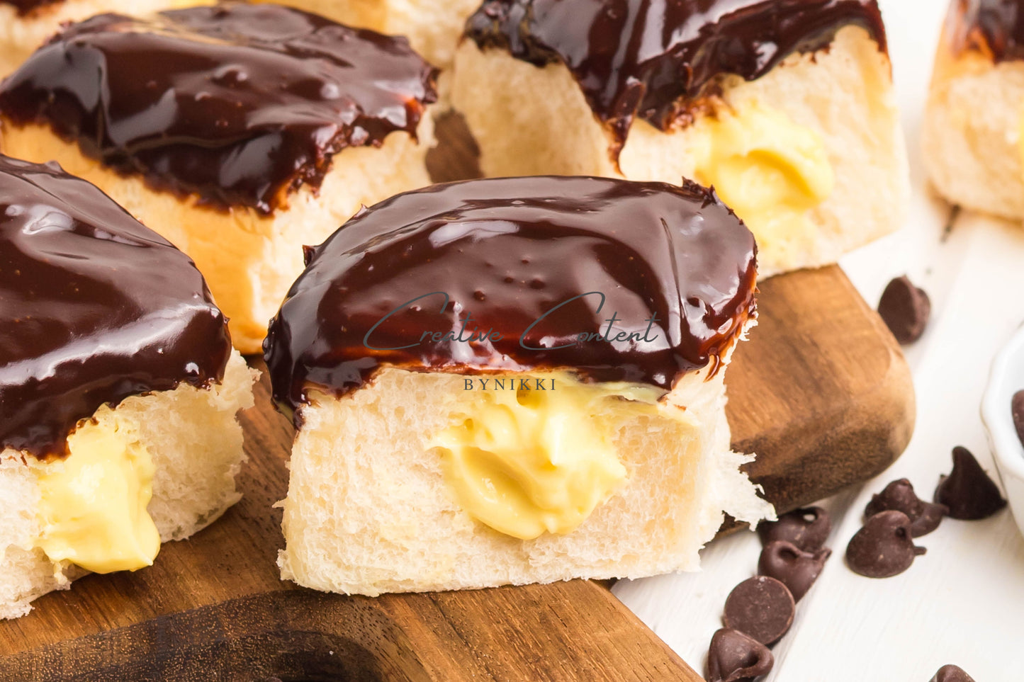 Boston Cream Pie Hawaiian Rolls -  Exclusive