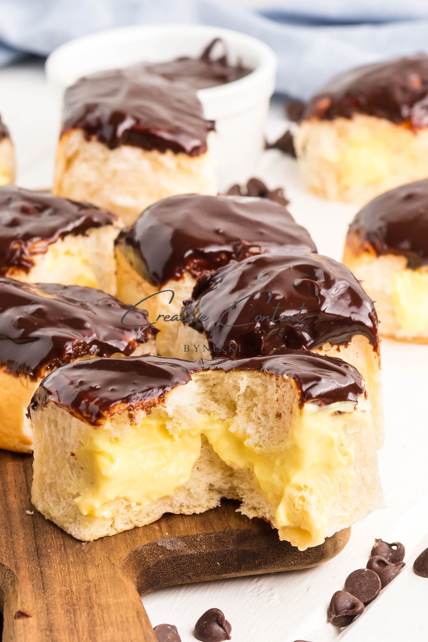 Boston Cream Pie Hawaiian Rolls -  Exclusive