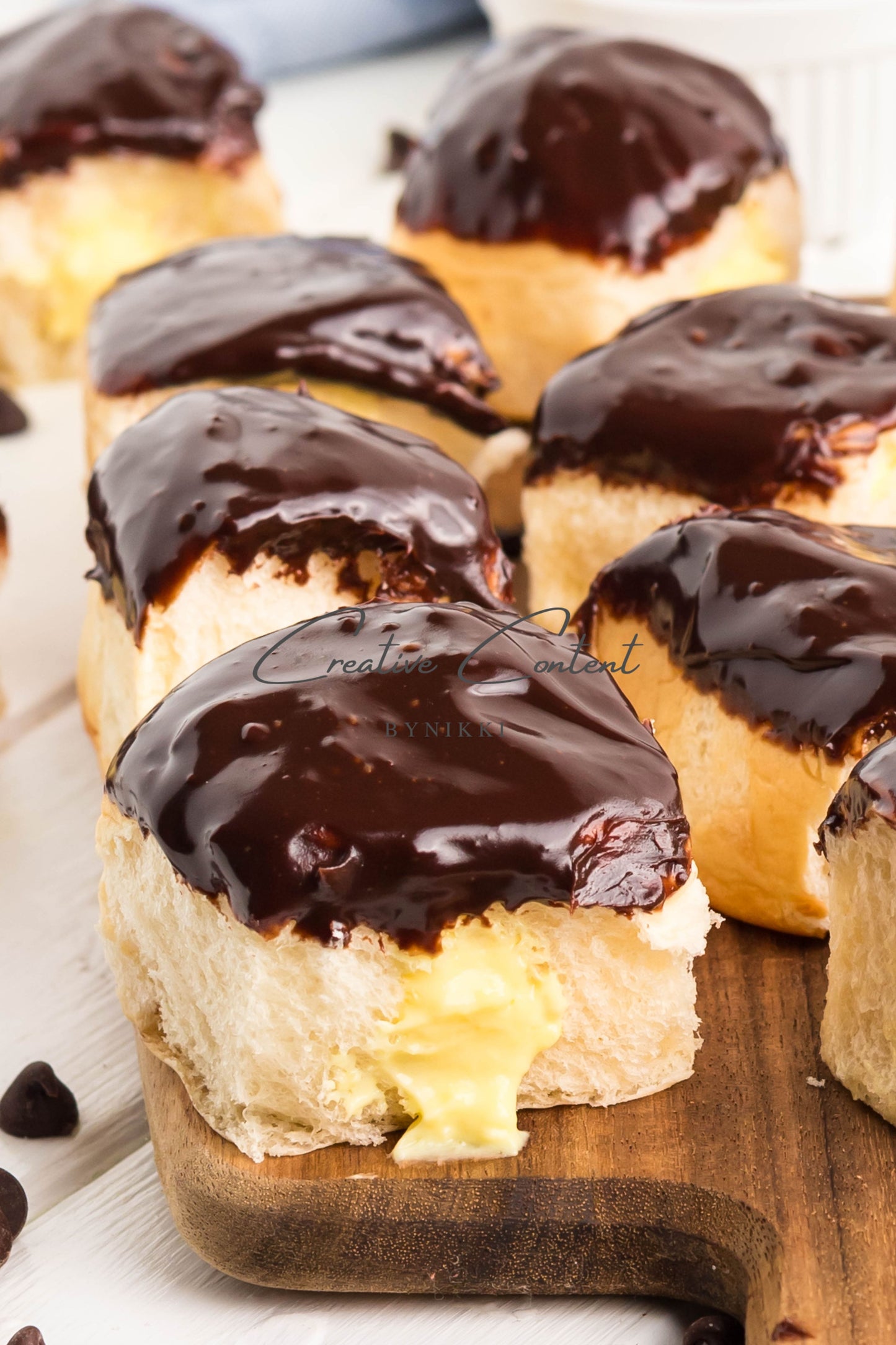 Boston Cream Pie Hawaiian Rolls -  Exclusive