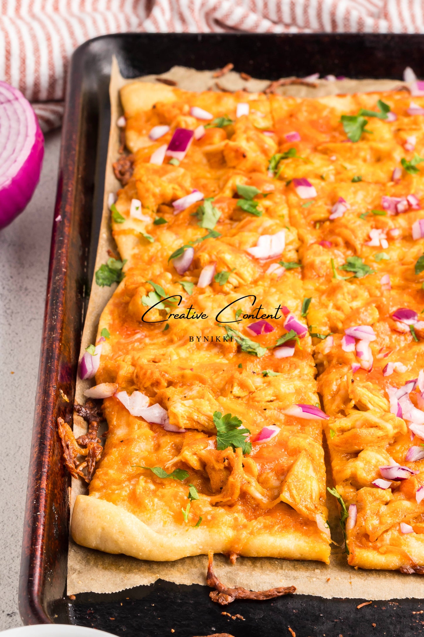 Buffalo Chicken Pizza - Exclusive