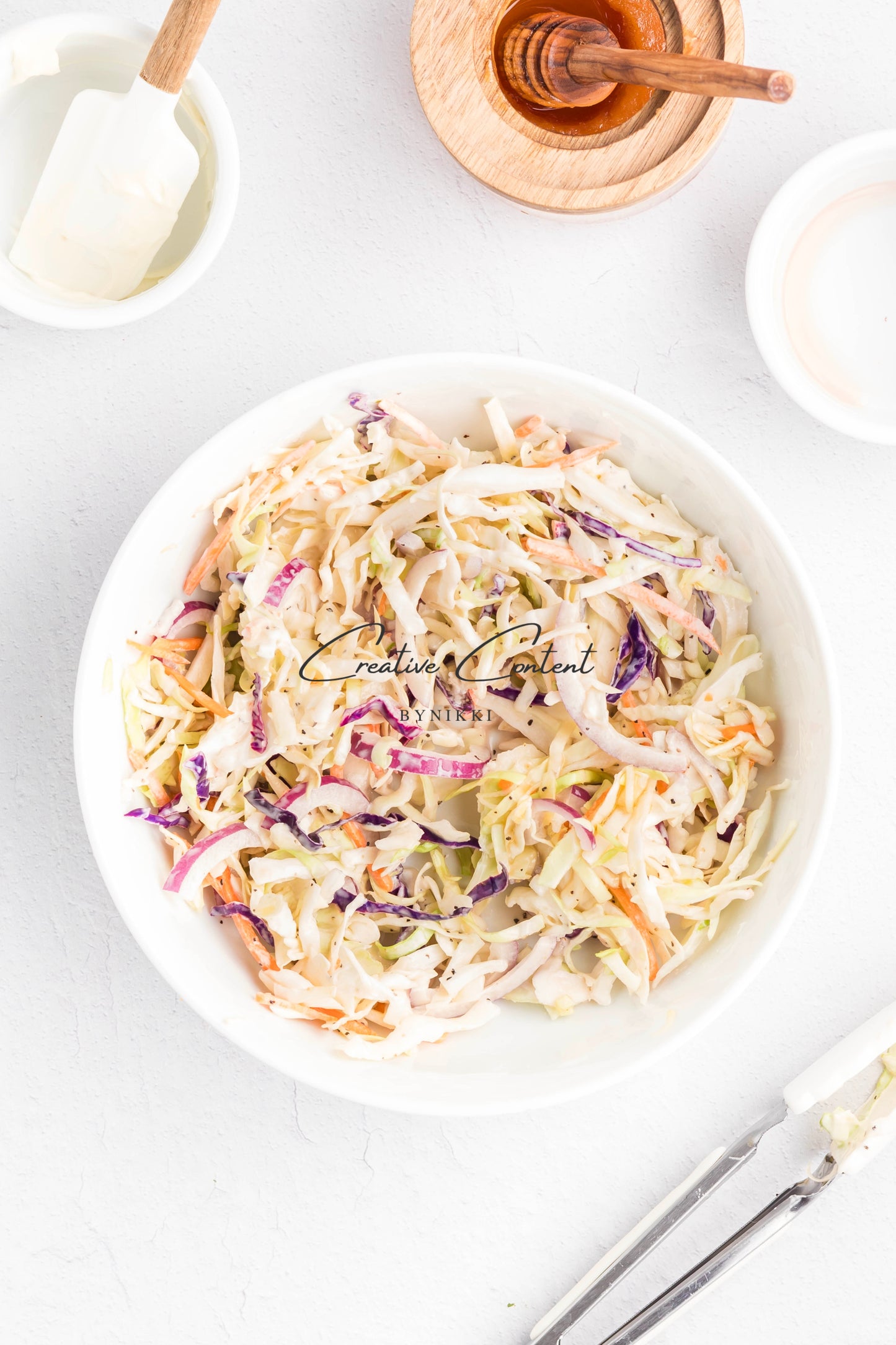 Buffalo Chicken Sandwich + Coleslaw  - Exclusive
