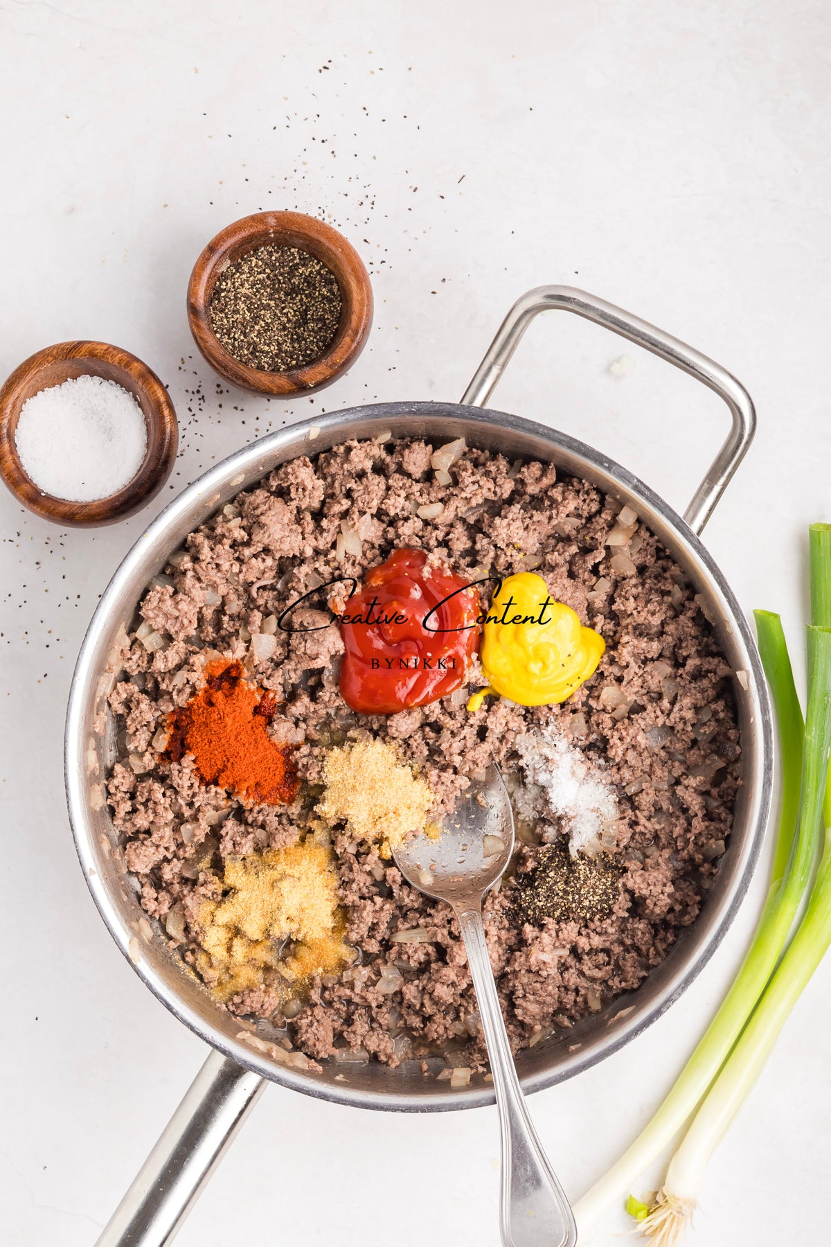 Cheeseburger Potato Casserole - Exclusive