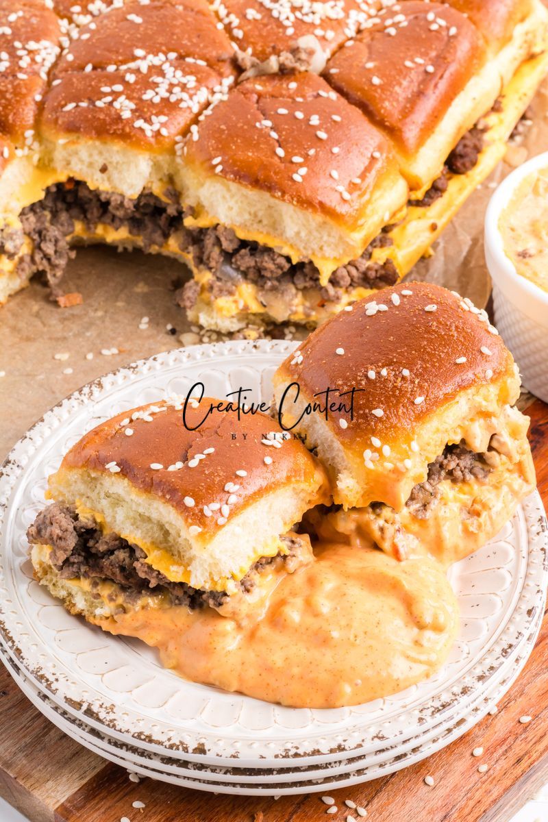 Cheeseburger Sliders With Hawaiian Rolls -  Exclusive