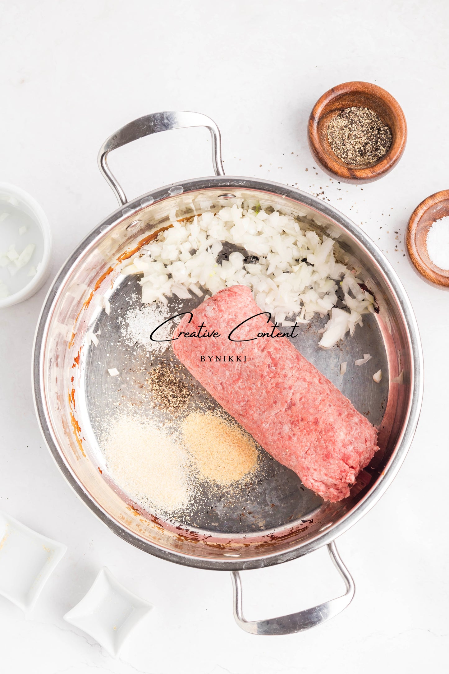 Cheeseburger Tater Tot Casserole - Exclusive