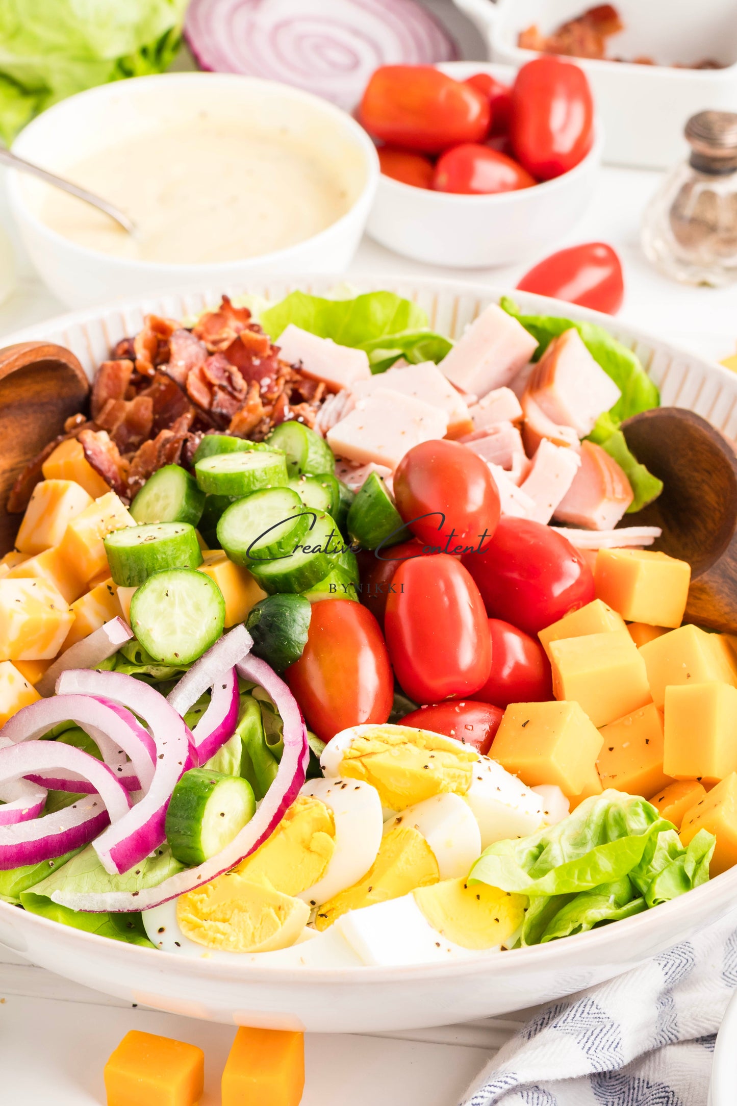 Chef Salad + Homemade Dressing - Exclusive