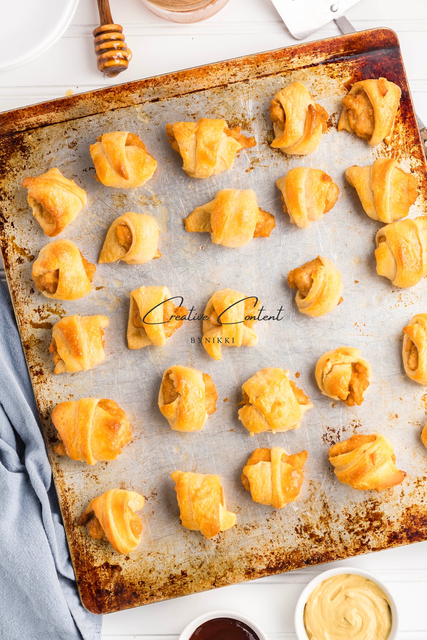 Chicks in a Blanket - Exclusive