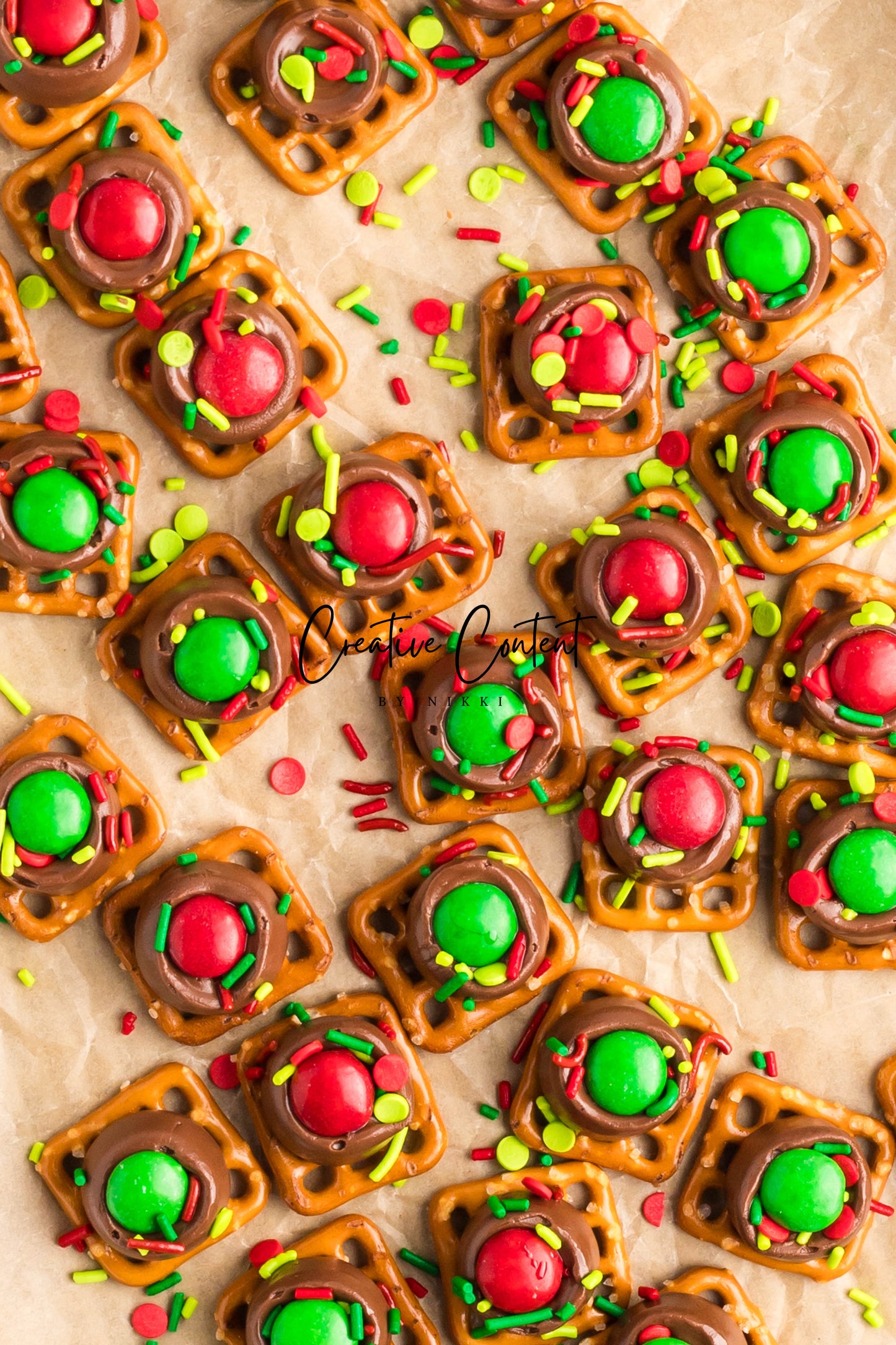 Christmas Pretzels  - Exclusive