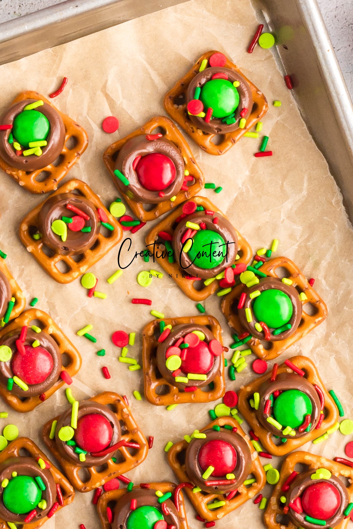 Christmas Pretzels  - Exclusive