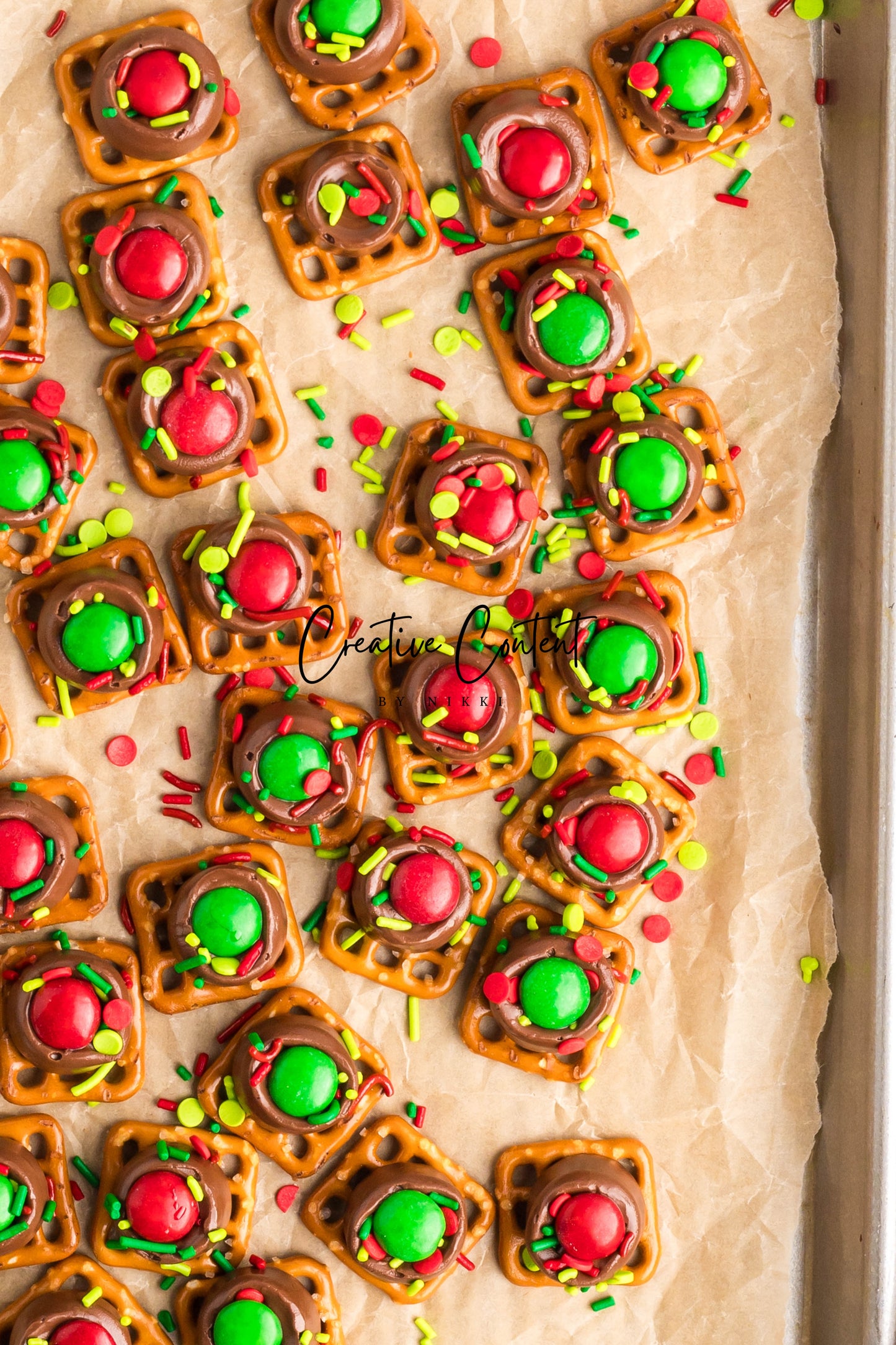Christmas Pretzels  - Exclusive