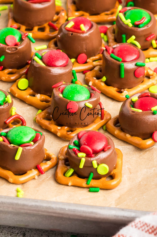 Christmas Pretzels  - Exclusive