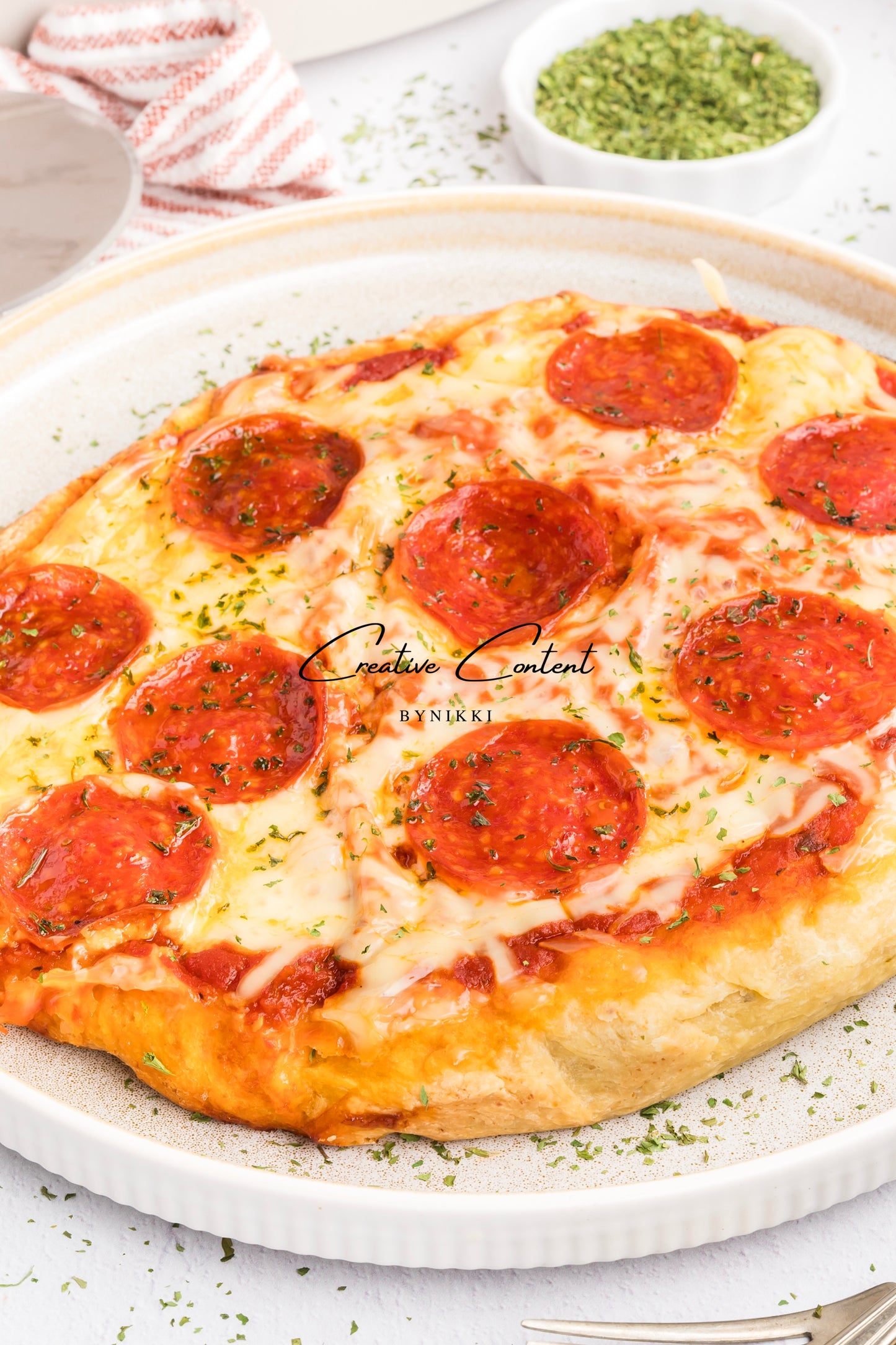 Crock Pot Deep Dish Pizza - Exclusive