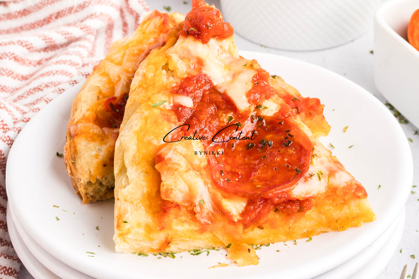 Crock Pot Deep Dish Pizza - Exclusive