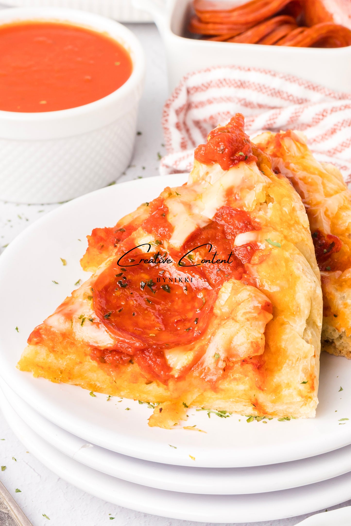 Crock Pot Deep Dish Pizza - Exclusive