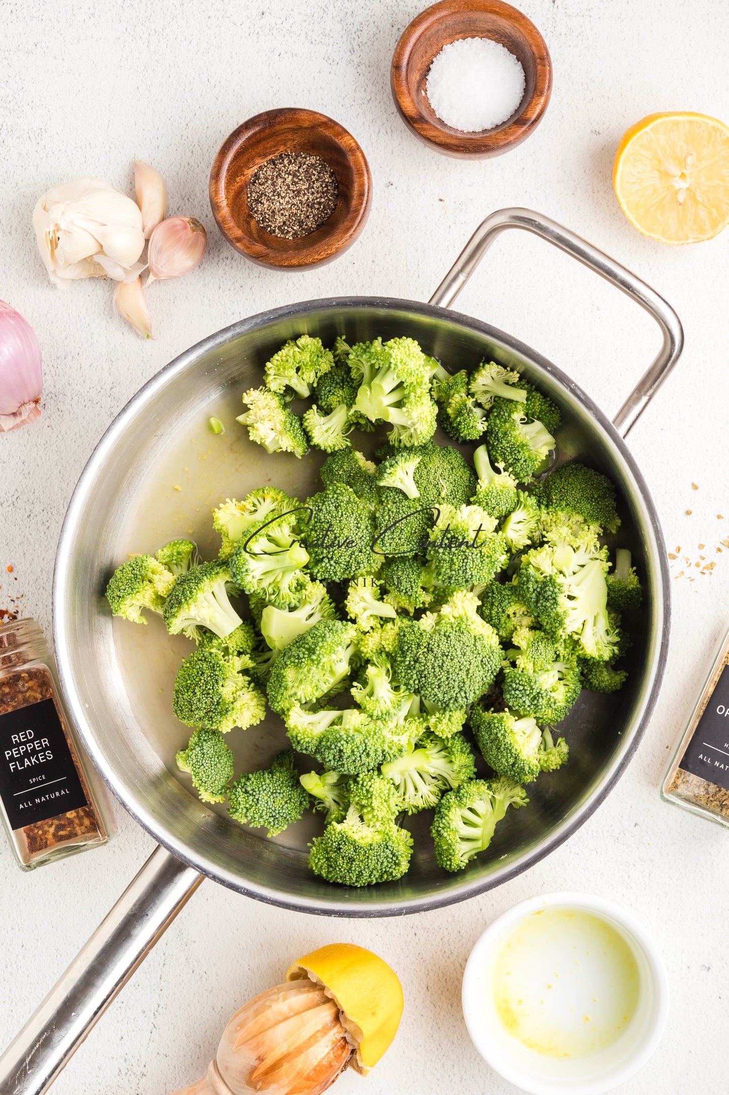 Garlic Butter Shrimp and Broccoli - Exclusive
