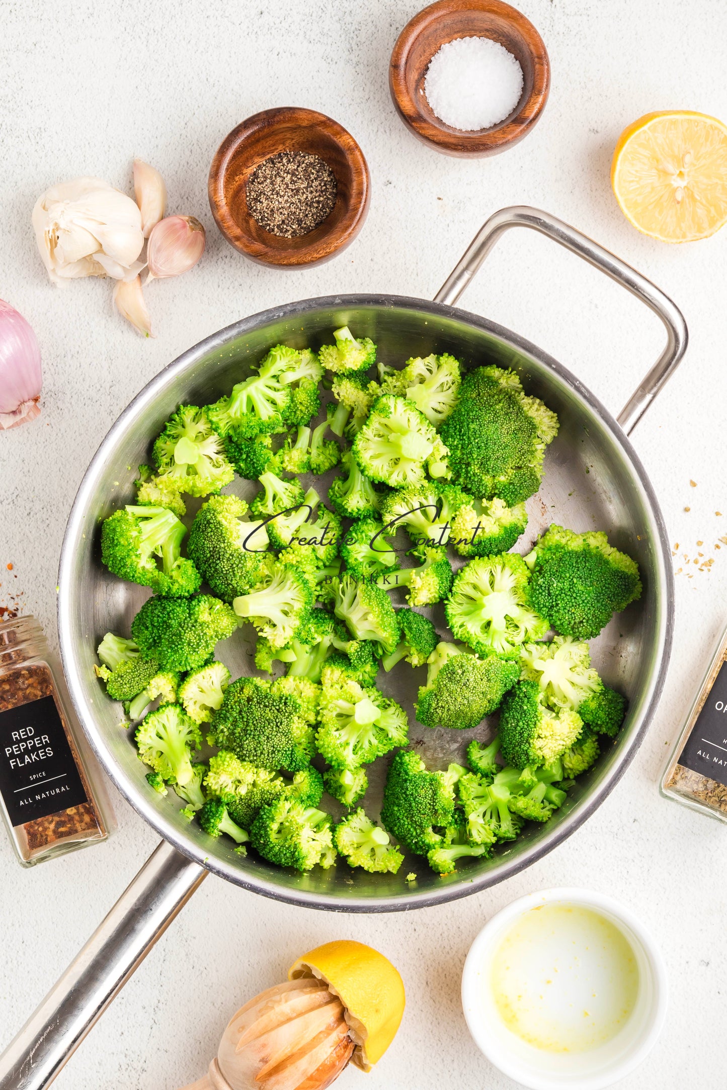 Garlic Butter Shrimp and Broccoli - Exclusive