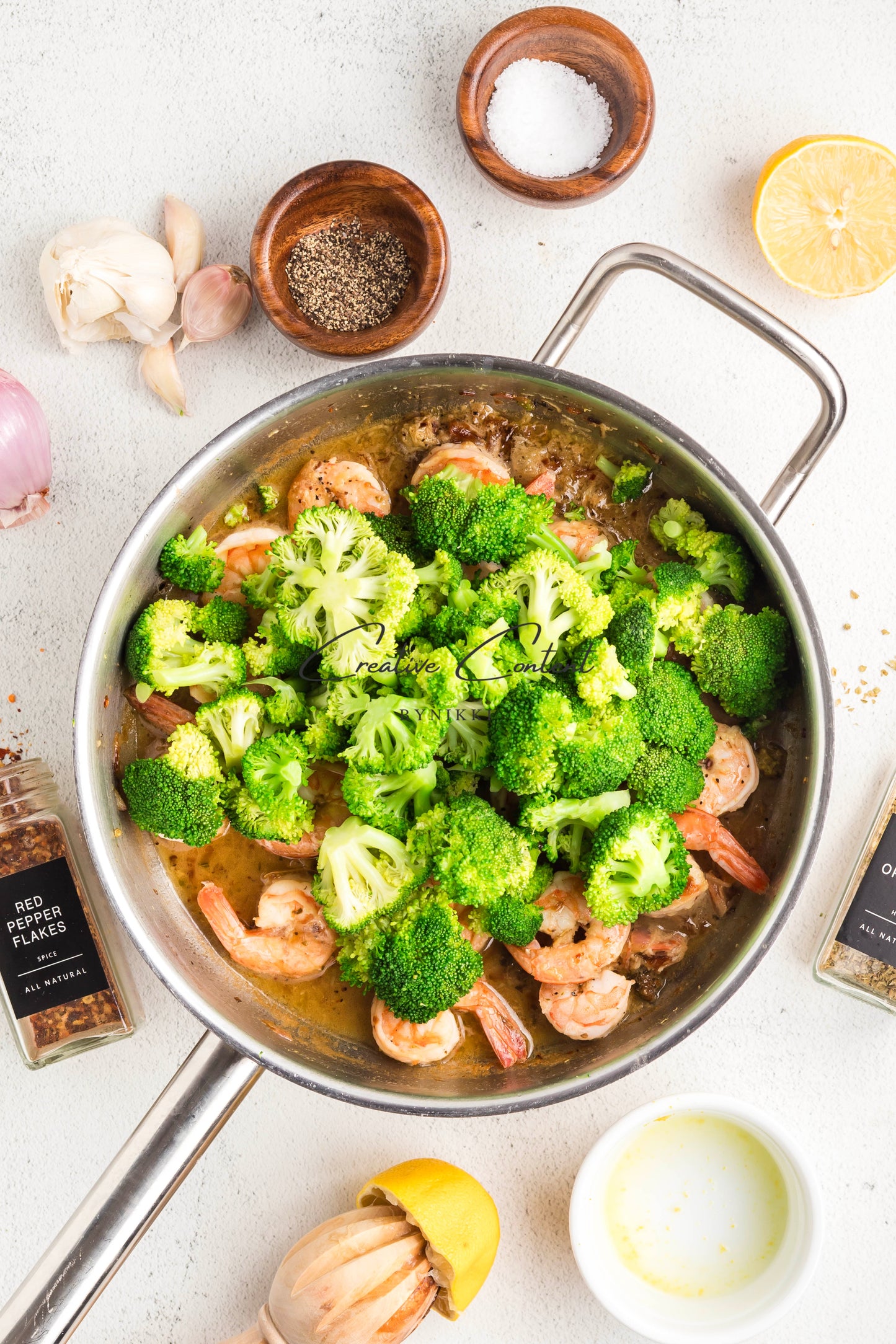 Garlic Butter Shrimp and Broccoli - Exclusive