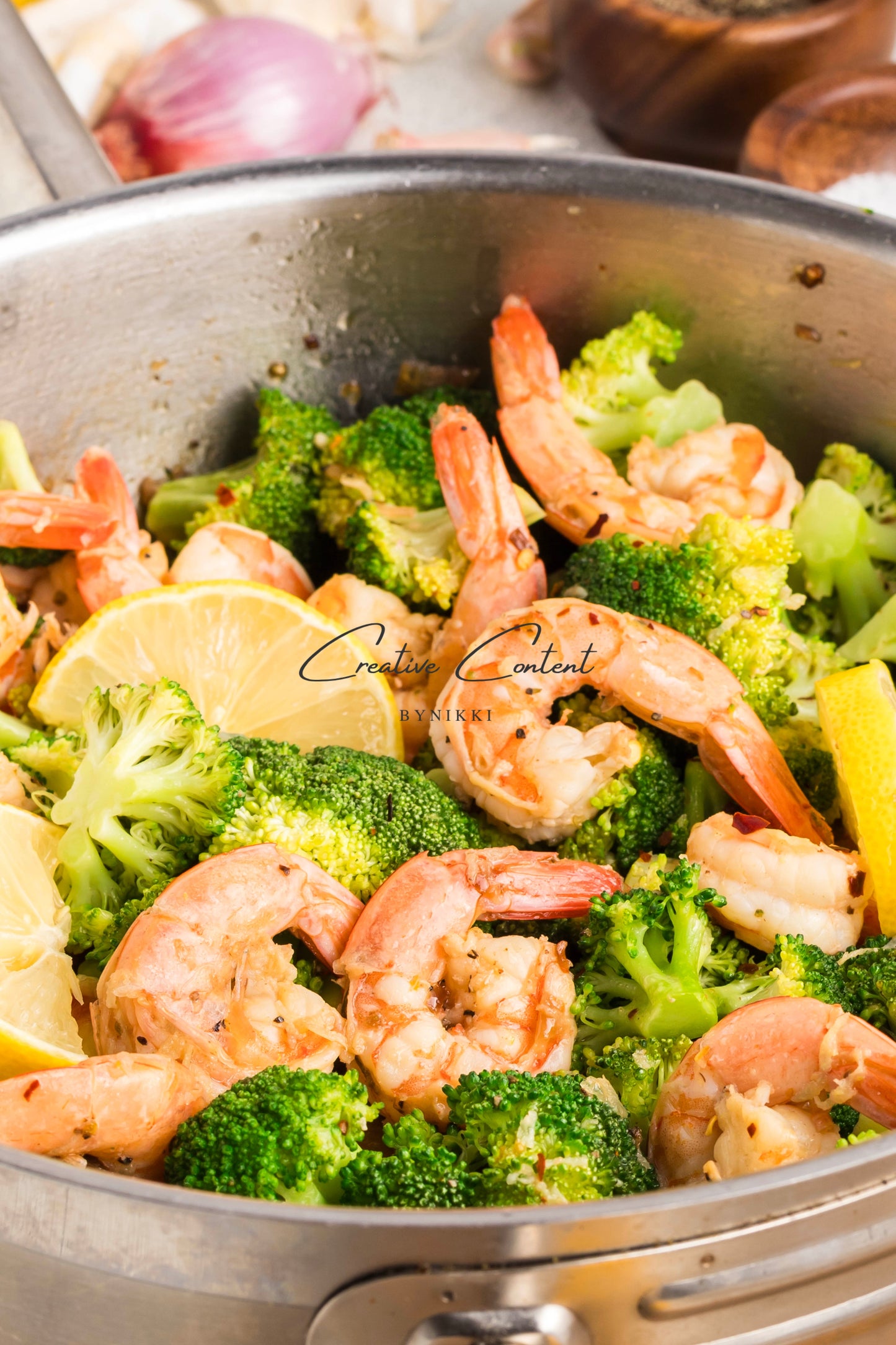 Garlic Butter Shrimp and Broccoli - Exclusive