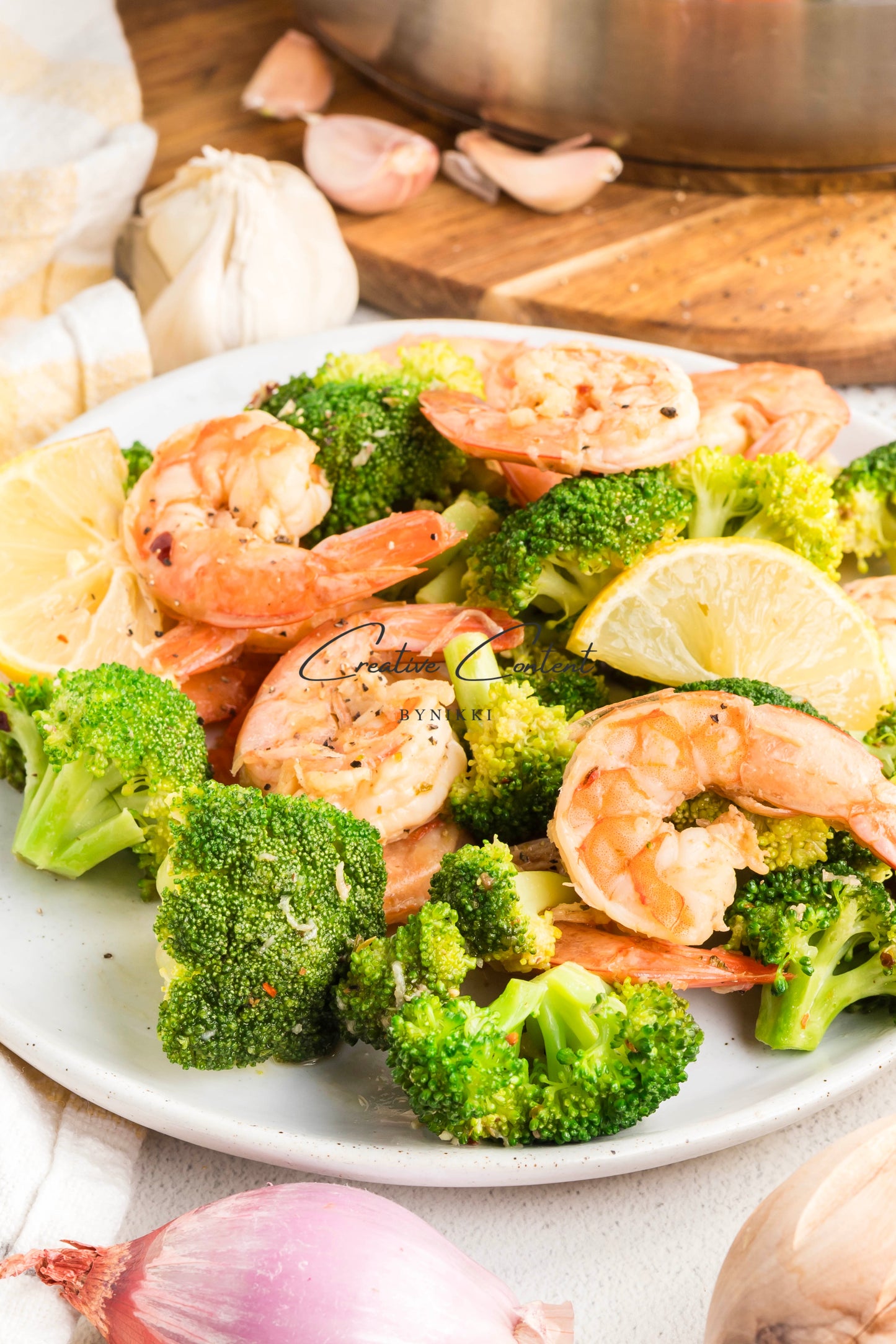 Garlic Butter Shrimp and Broccoli - Exclusive